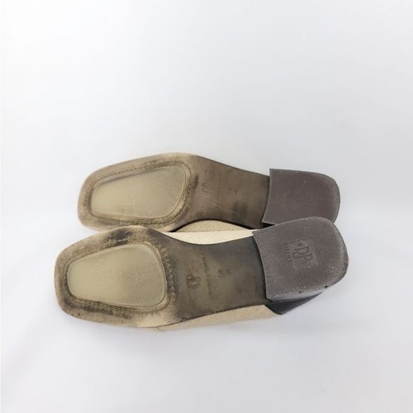 Donald J Pliner Stretch Mule Shoes